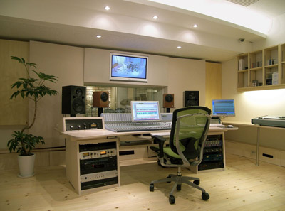 osaka_branch_studio.jpg